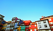 En balade dans les rues colorées de Porto