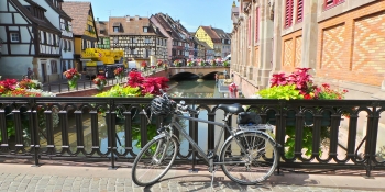 Visiter les villes et villages pittoresques de l'Alsace pendant votre voyage à vélo