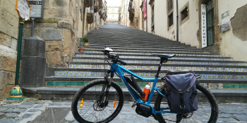 Visiter La scalinata ornée de Caltagirone à vélo