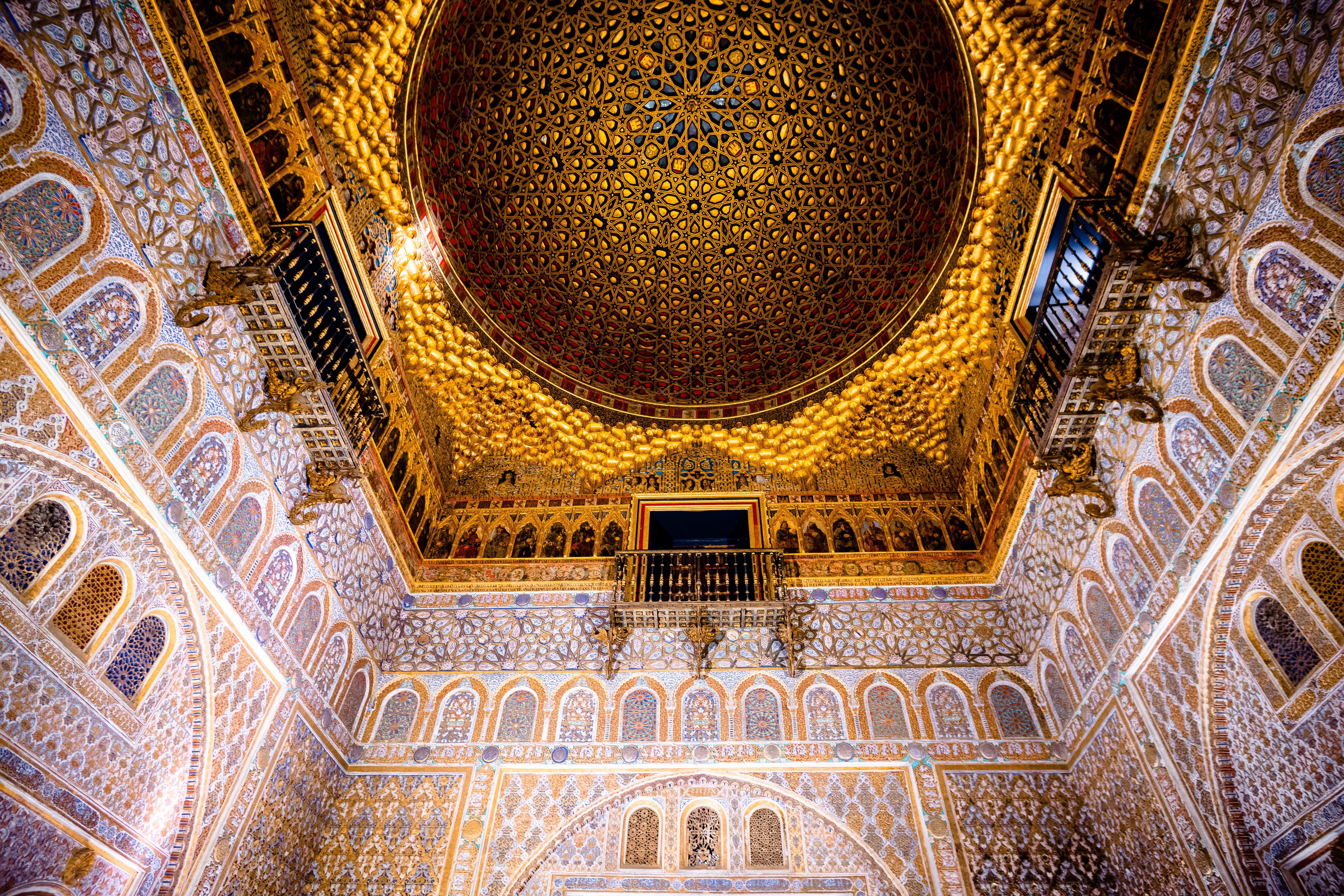 Alcazar Ceiling akshay-nanavati-1351764-unsplash