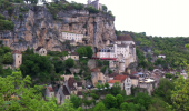 Our bicycle tours in Dordogne will take you to very scenic villages, such as Rocammadour