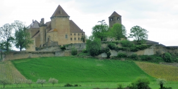 A vélo dans le Beaujolais, vous traverserez de nombreux villages