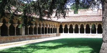 The cloister of the Saint-Pierre de Moissac Abbey is on your way along the Canal de Garonne