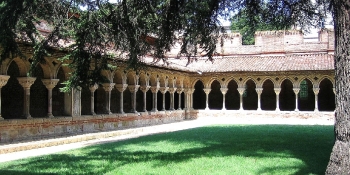 L'abbaye médieval Saint Pierre de Moissac est sur l'itinéraire