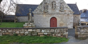 La chapelle de Perros Hammon à côté de Paimpol est sur l'itinéraire