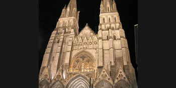 La magnifique cathédrale de Bayeux au point de départ de ce voyage à vélo