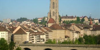 Fribourg, halfway of your cycling tour, between the French and German speaking part of Switzerland