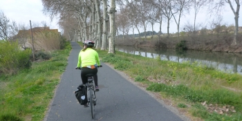 Cycling along the Canal du Midi is flat and traffic-free