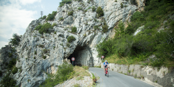 Vous emprunterez de magnifiques routes entre Ventoux et Alpe d'Huez. 