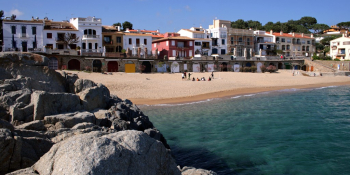 Take advantage of a swim on the beaches of calella