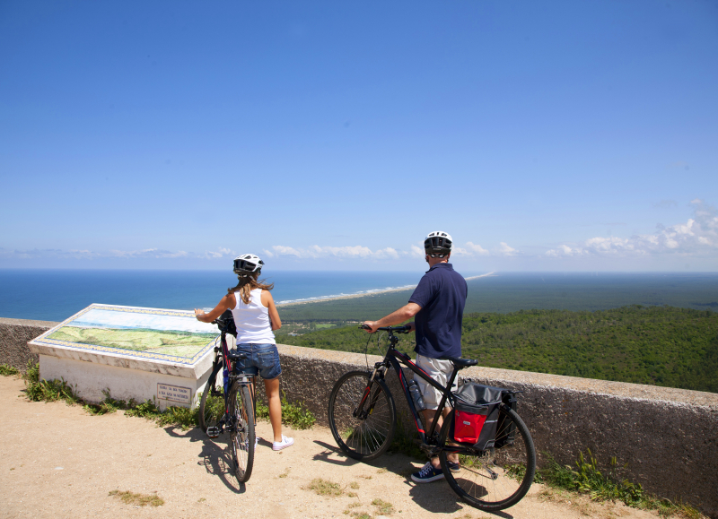 Profitez des vues magnifiques sur la Côte d\'Argent pendant ce séjour à velo