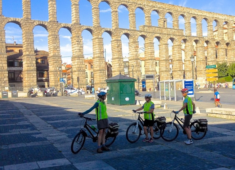 Segovia, Acqueduct, Castilla, Spain, cycling, biking, riding, self guided, vacation, holiday, trip, tour