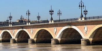 cycling, biking, bike, bicycle, holiday, vacation, itinerary, self-guided, bordeaux, wine 